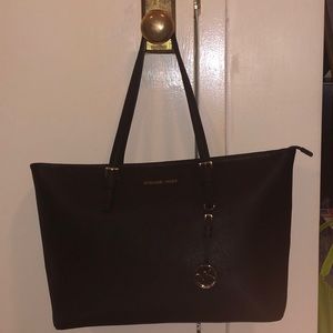 Michel Kors large tote bags in black